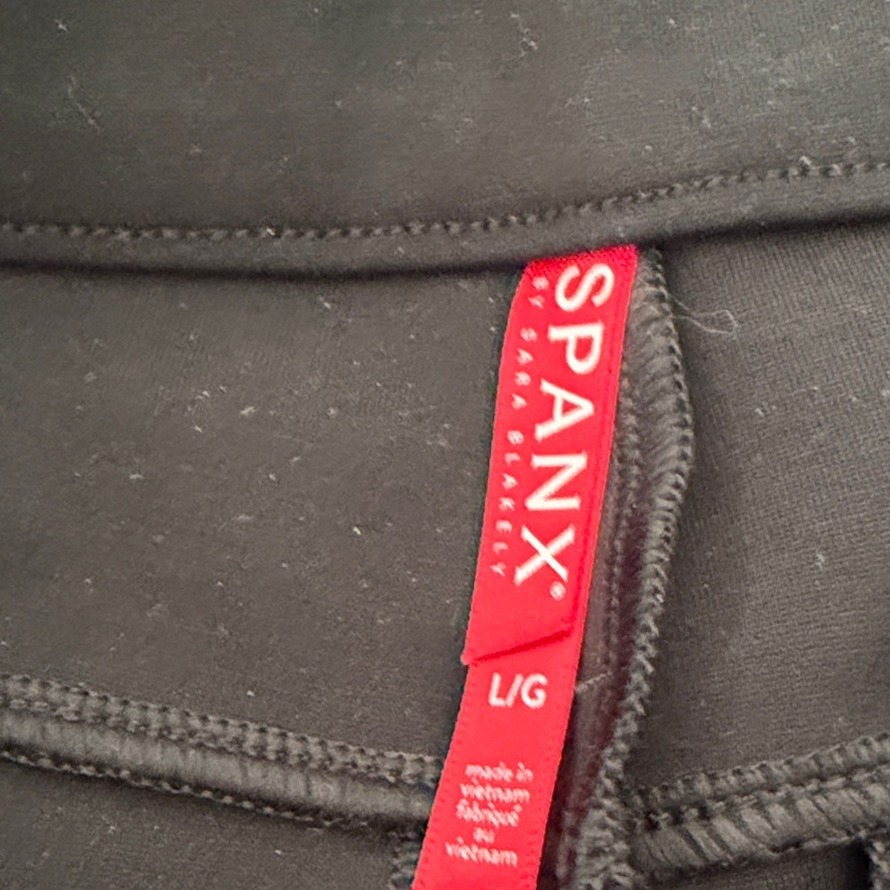SPANX Wide Leg Pants in Black with Red Tag